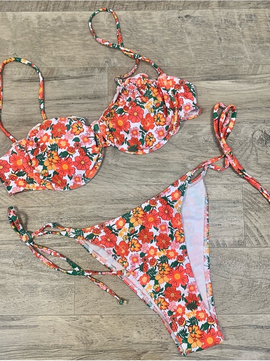 Other - Zaful Floral Ruffle String Bikini Swim Set
